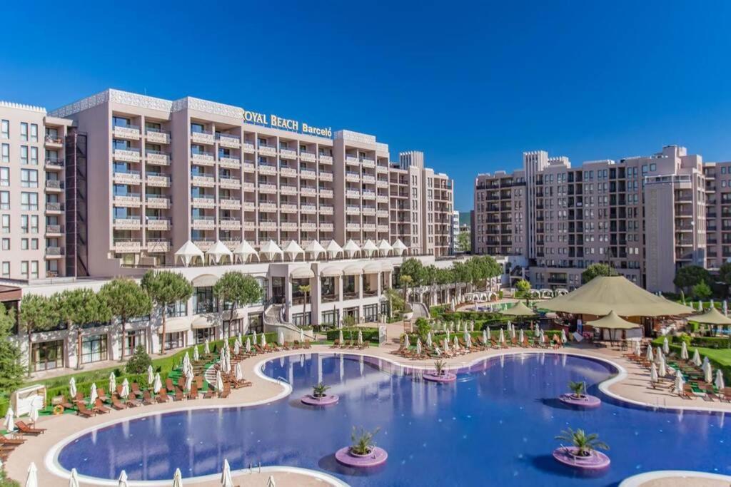 Barcelo Royal Beach - Prestige Apartments 써니비치 외부 사진